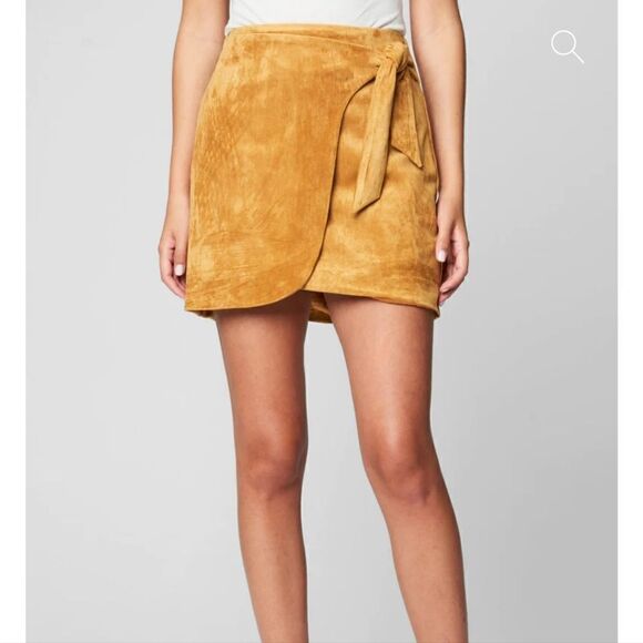 Blank NYC Caramel New with Tags Faux Suede Tie Mini Skirt Women's 25 - Picture 1 of 10